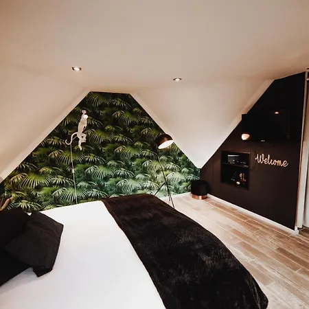 Chalet Chalet Tropical Avec Bain A Bulles - In The Woods *